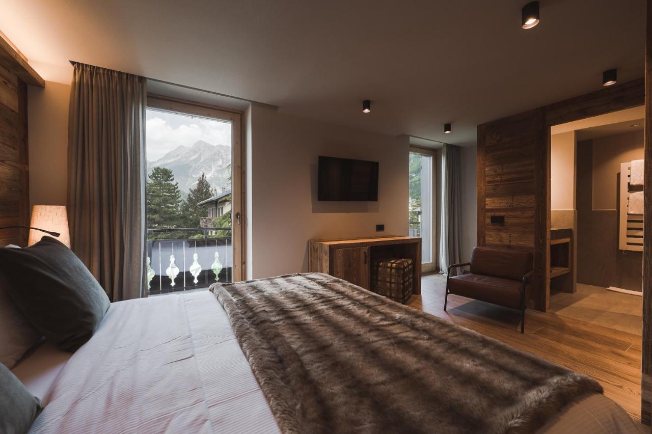 Hotel Alu Mountain Design 博尔米奥 外观 照片