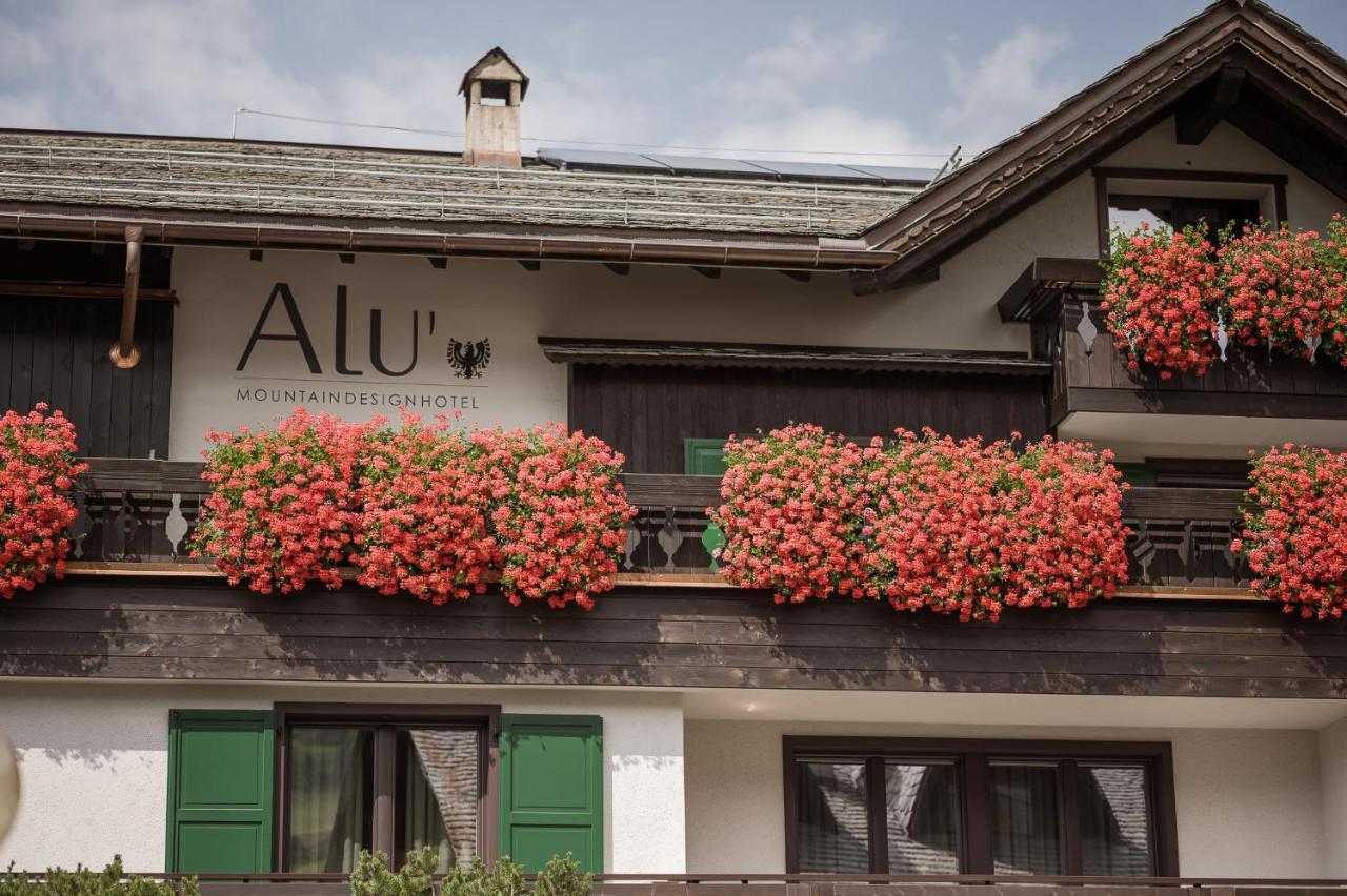 Hotel Alu Mountain Design 博尔米奥 外观 照片