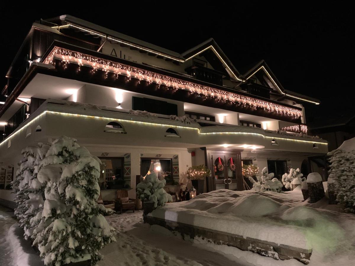 Hotel Alu Mountain Design 博尔米奥 外观 照片