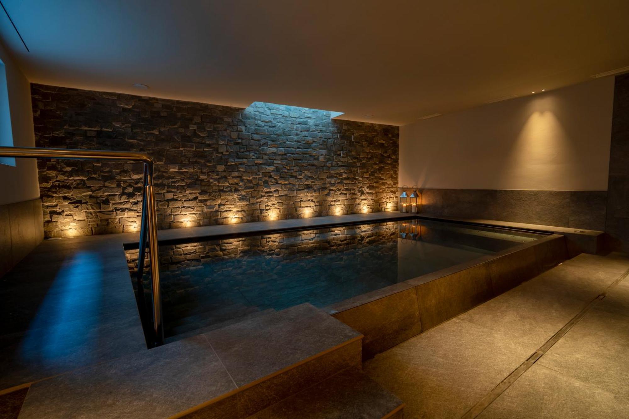 Hotel Alu Mountain Design 博尔米奥 外观 照片